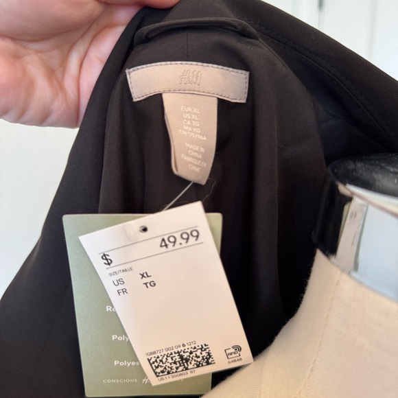 H&M Elegant Black Blazer - Picture 8 of 8